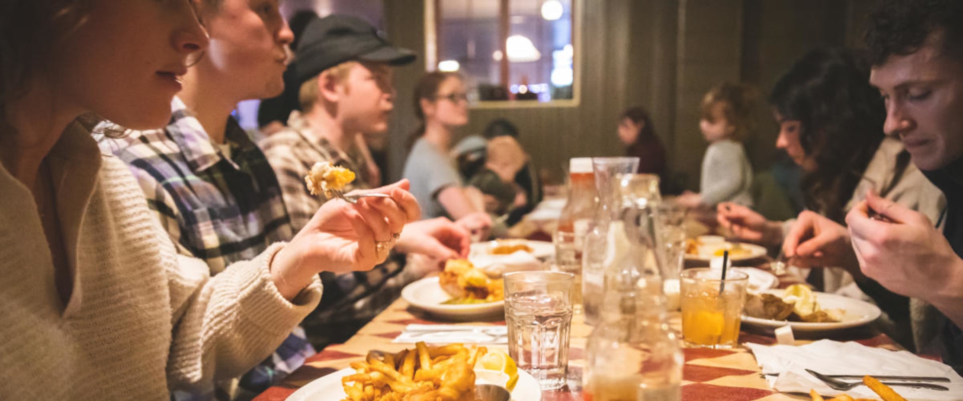 Late-Night Dining in Eau Claire, Wisconsin - Delicious Options for Everyone